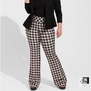 Torrid Pocket Pixie Flare Studio Luxe Ponte High-Rise Pant